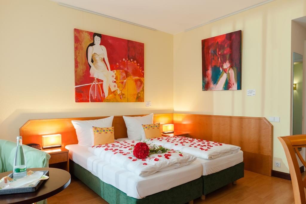 Hotel Tannenhof Baden-Bade Exterior foto